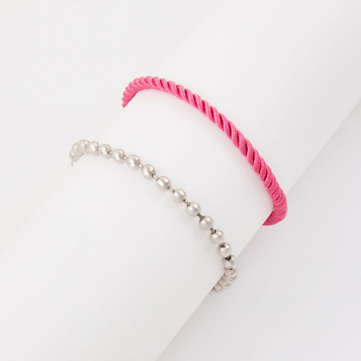 Set de 2 bracelets corde et chaine boule