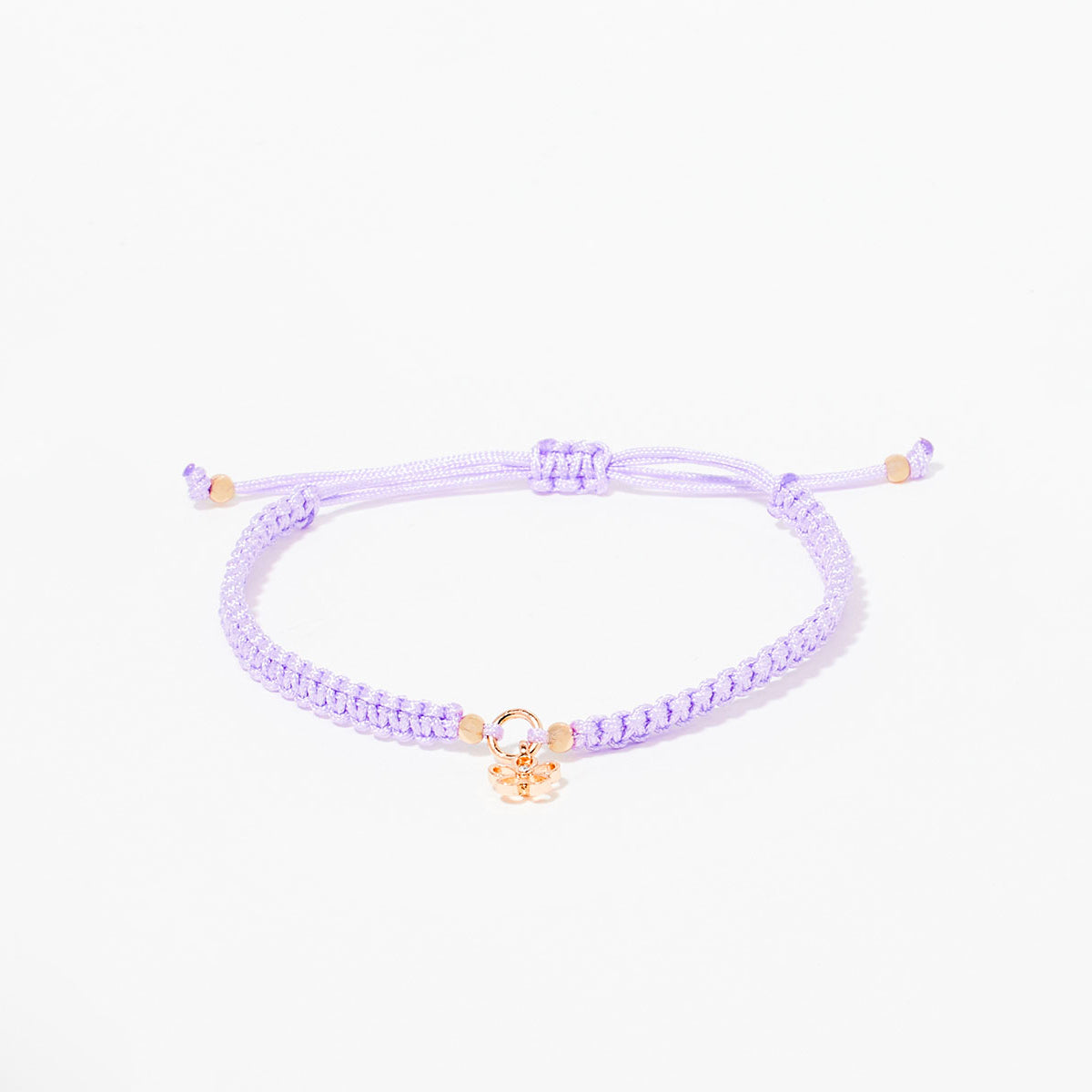 Set de 2 bracelets fils avec fleur et coeur