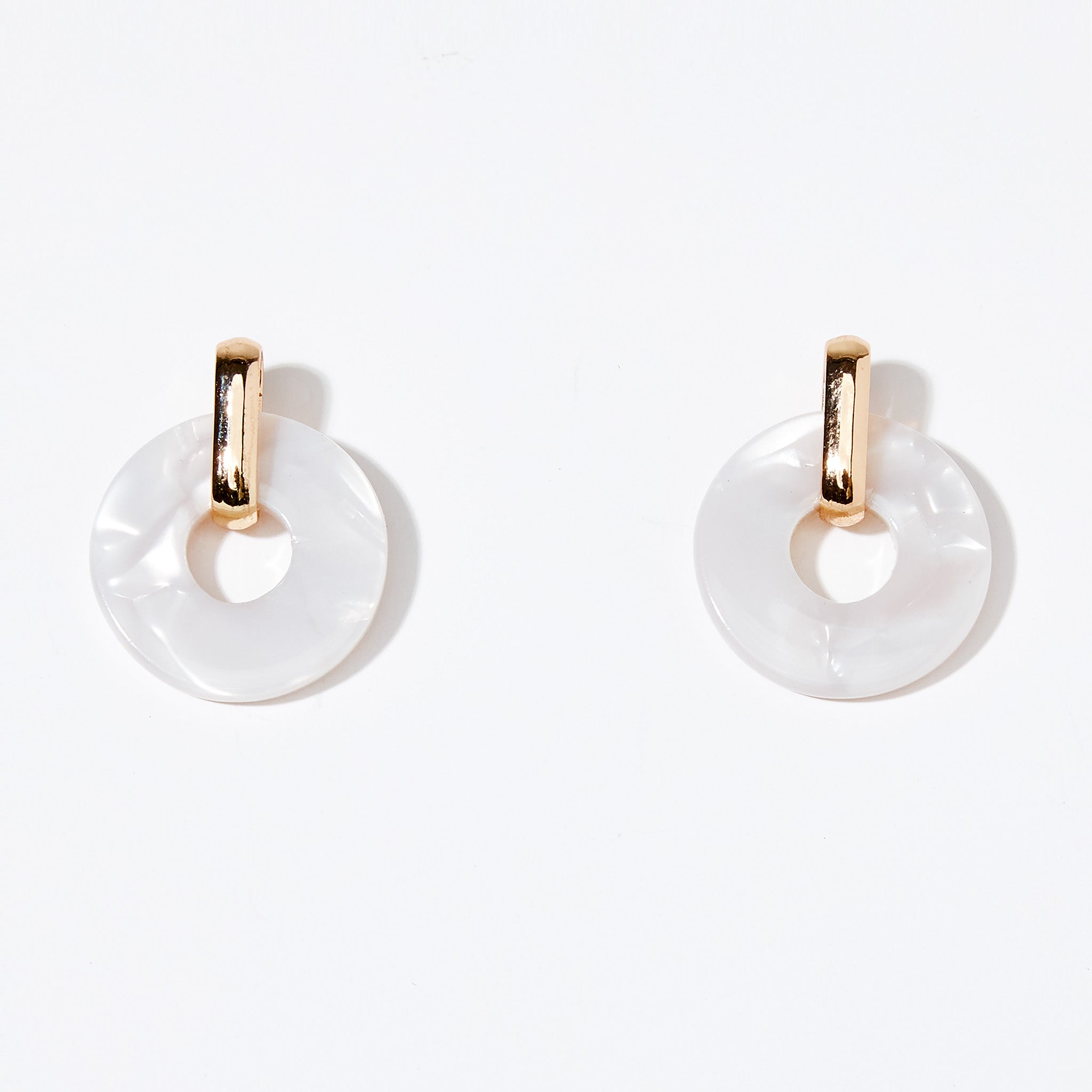 Petites boucles d'oreilles rondes