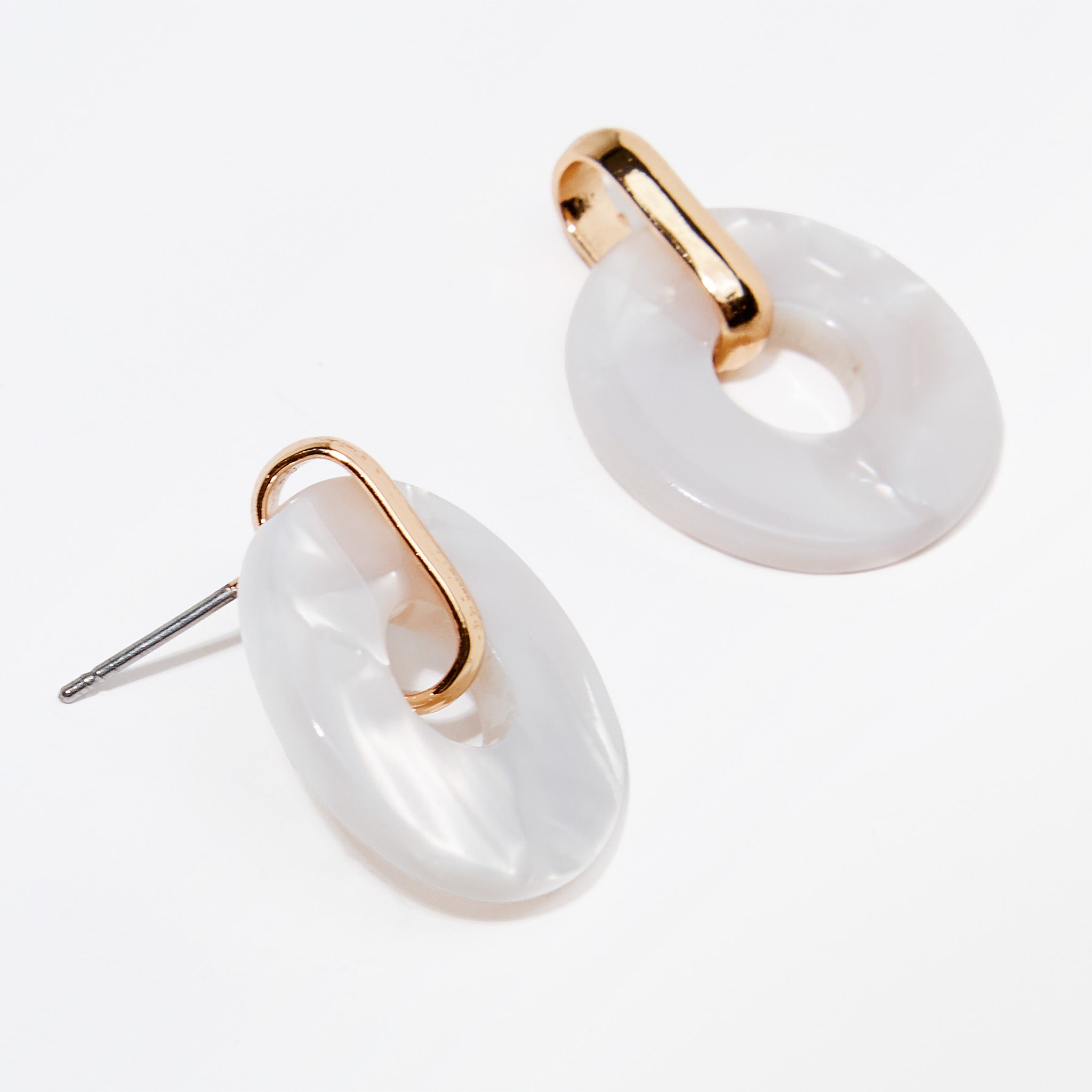 Petites boucles d'oreilles rondes