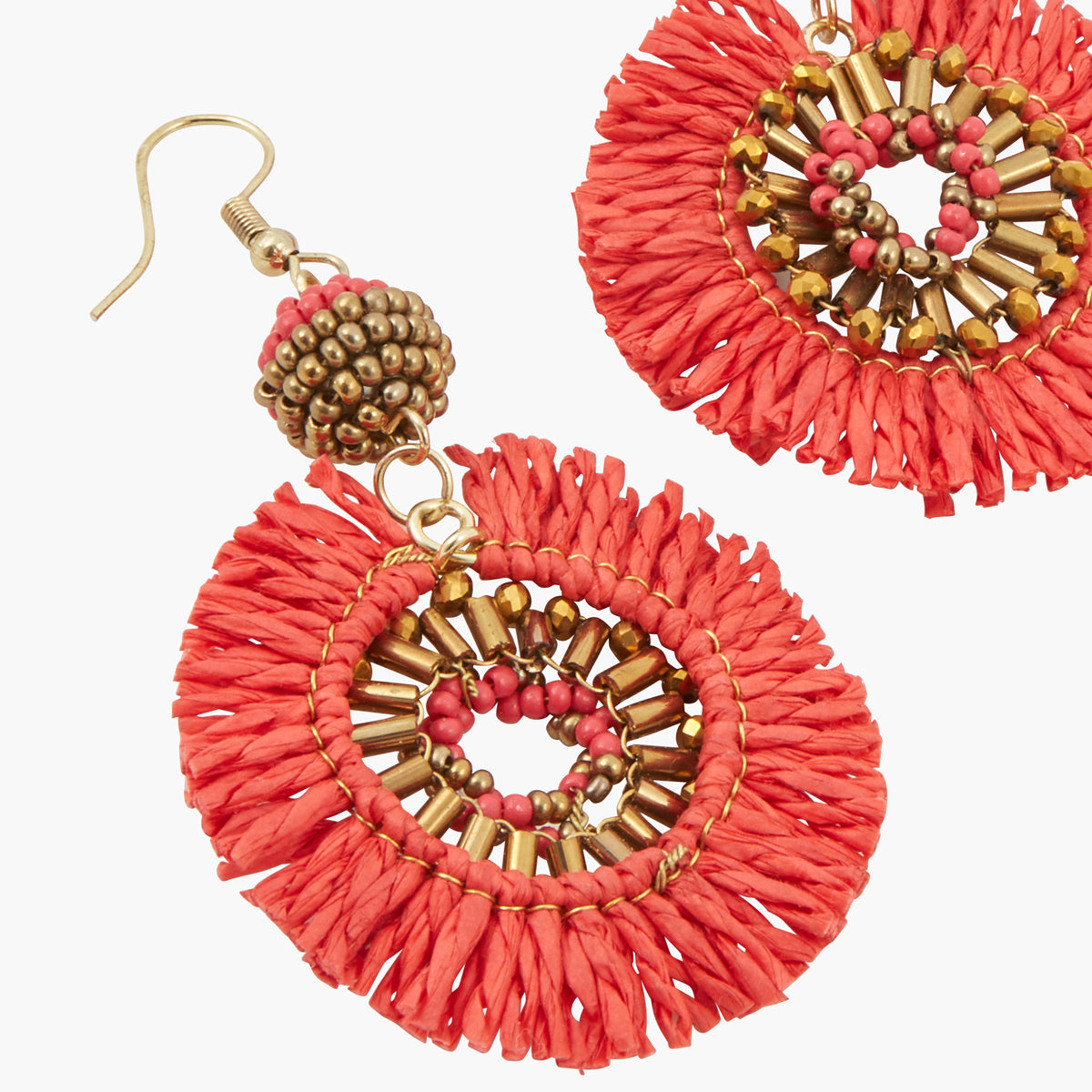 Boucles d'oreilles raphia et perles - rouge